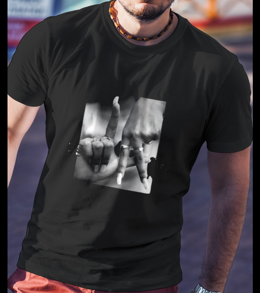 Pglang Kendrick Lamar Black And White Hand Gesture T-Shirt
