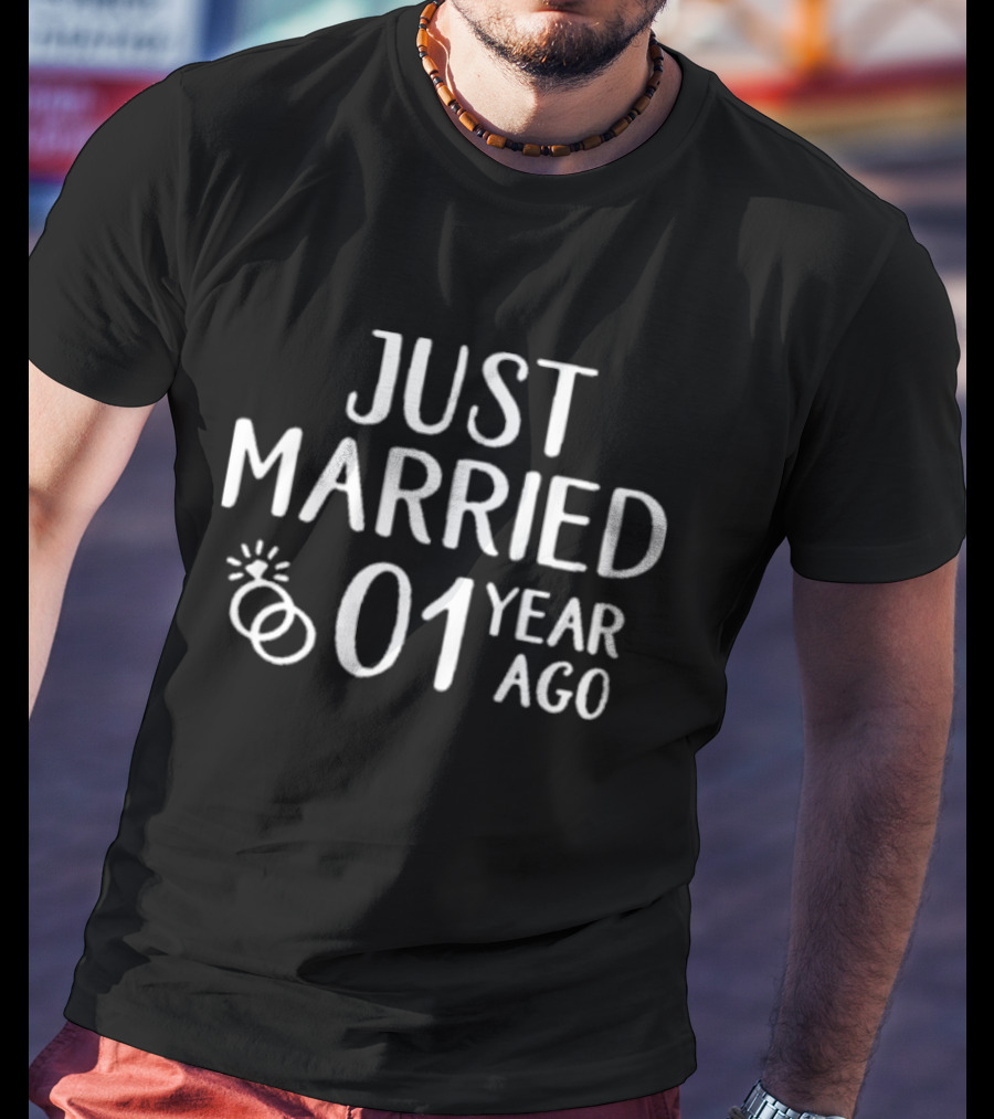 Just Married 01 Year Ago Rings T-Shirt
