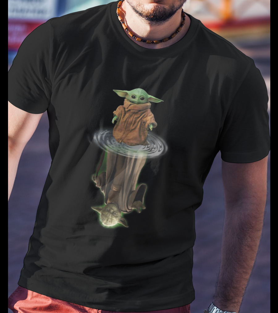 Yoda Grogu Reflection Star Wars Mandalorian T-Shirt