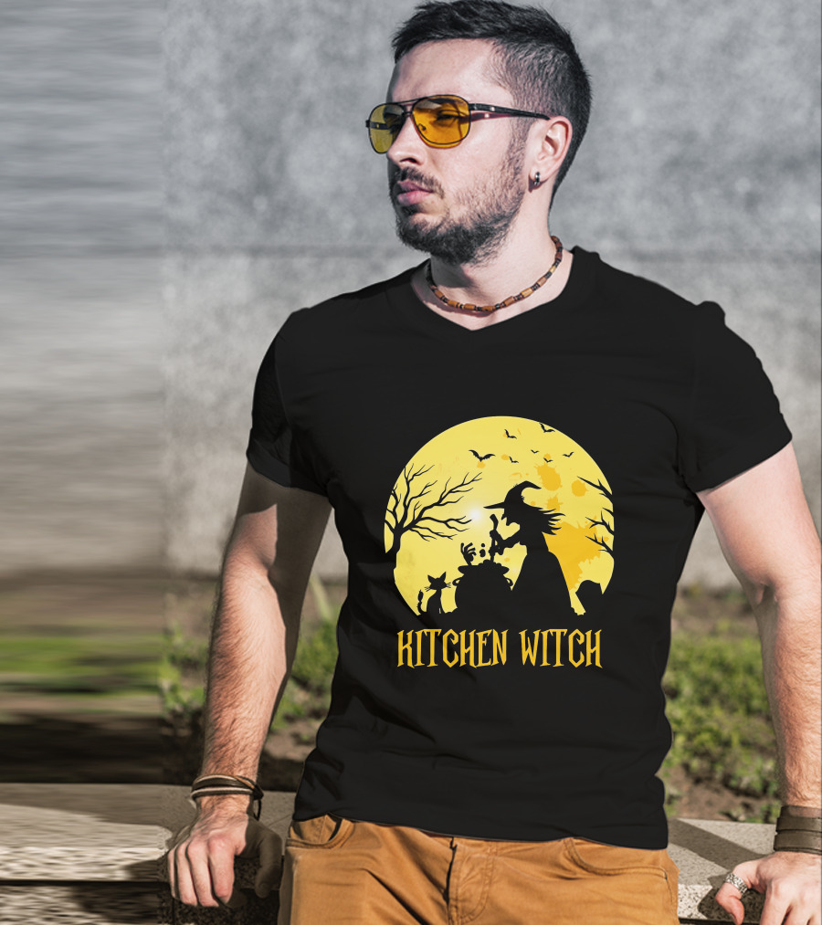 Kitchen Witch Halloween Silhouette Moon Cooking Potion T-Shirt