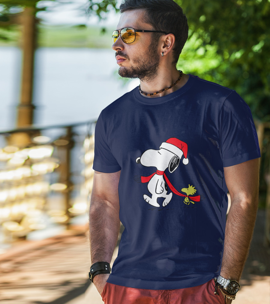 Snoopy Santa Hat And Woodstock Christmas Peanuts Scarf T-Shirt