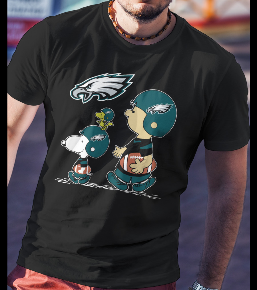 Peanuts Eagles Christmas Football Cute Characters T-Shirt
