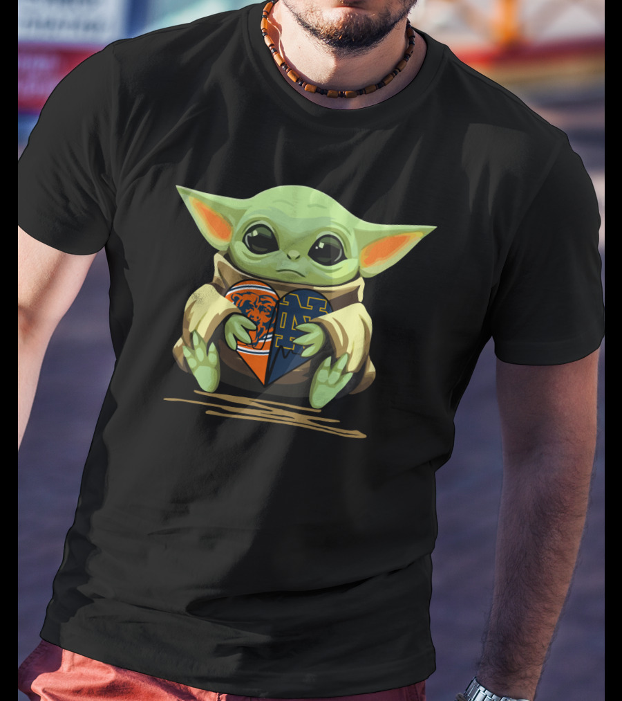 Baby Yoda Holding Chicago Bears And Notre Dame Irish Heart-Shaped T-Shirt