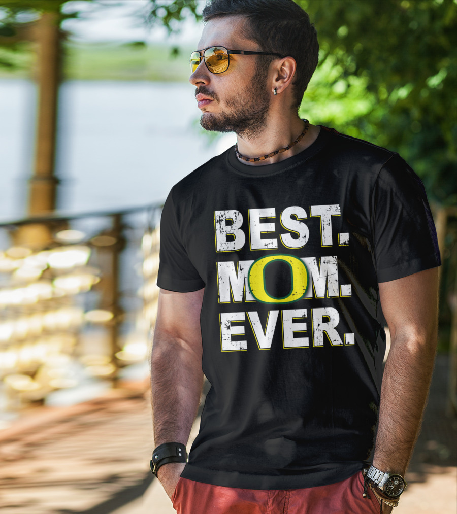 Best Mom Ever Oregon Ducks T-Shirt