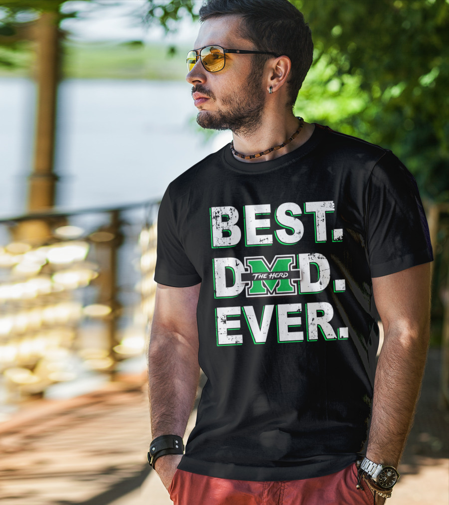 Best Dad Ever The Herd M T-Shirt