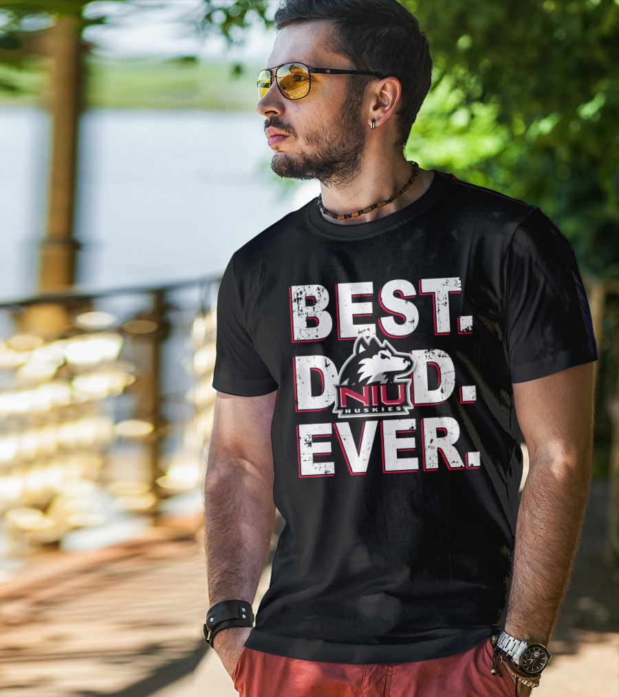 Best Dad Ever Niu Huskies T-Shirt