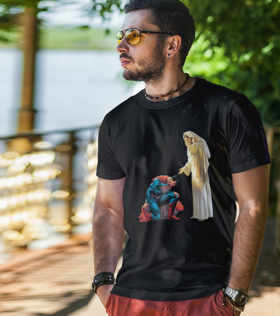 Superman Kneels Before God Jesus T-Shirt