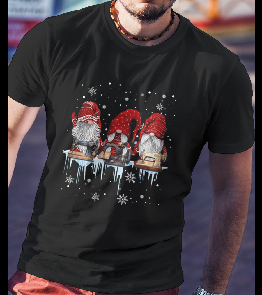 Christmas Gnome Sewing Snowflakes T-Shirt
