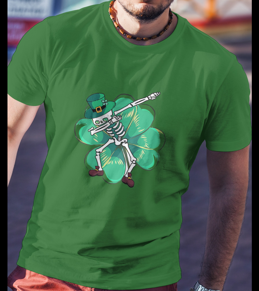 Dabbing Skeleton Leprechaun Shamrock St Patrick's Day T-Shirt