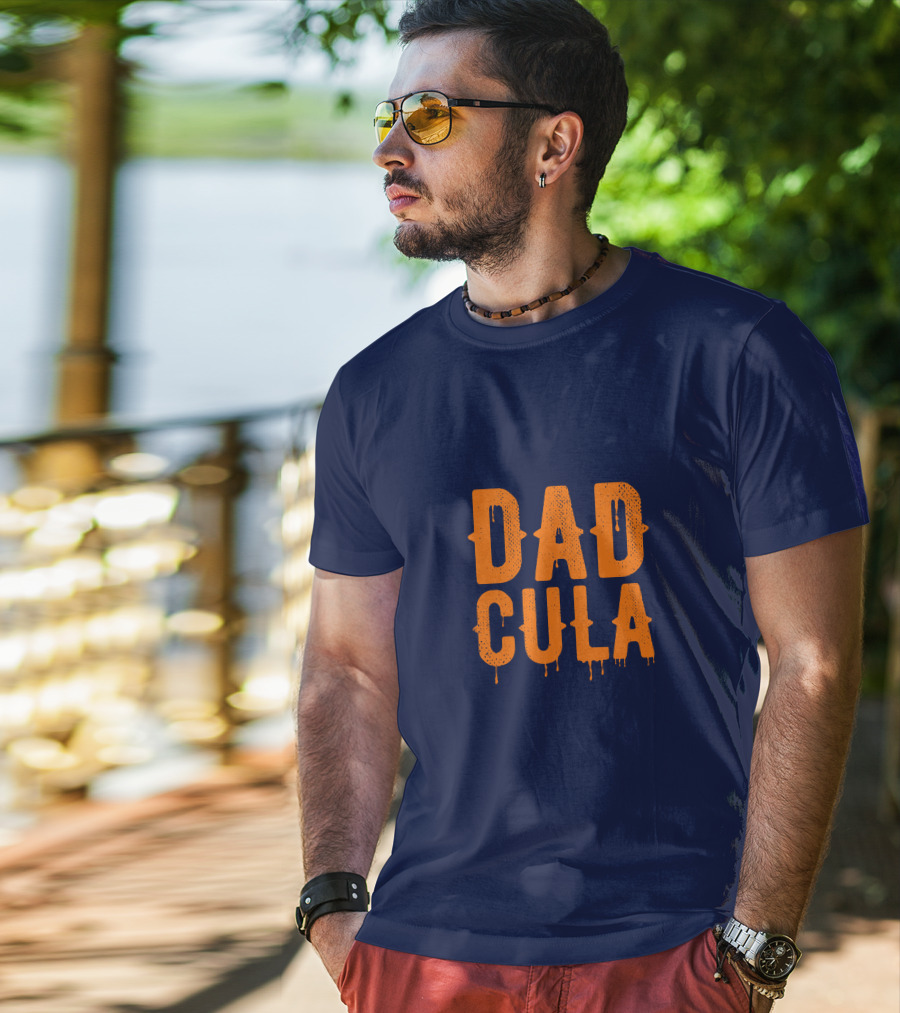 Dadcula Funny Dad Spooky Halloween Vampire Joke T-Shirt
