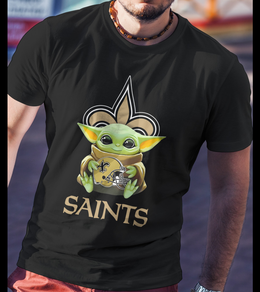Star Wars Baby Yoda Saints New Orleans Saints Helmet Fleur-de-Lis T-Shirt