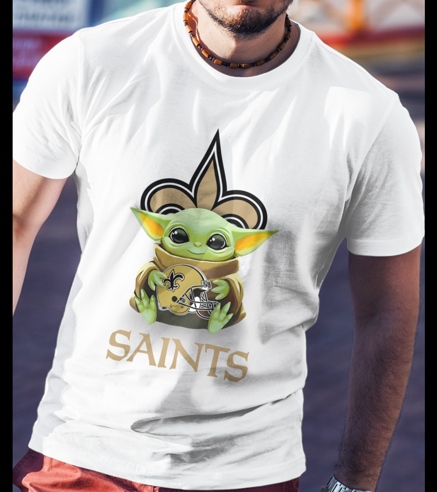 Baby Yoda Saints Helmet Hug With New Orleans Saints T-Shirt
