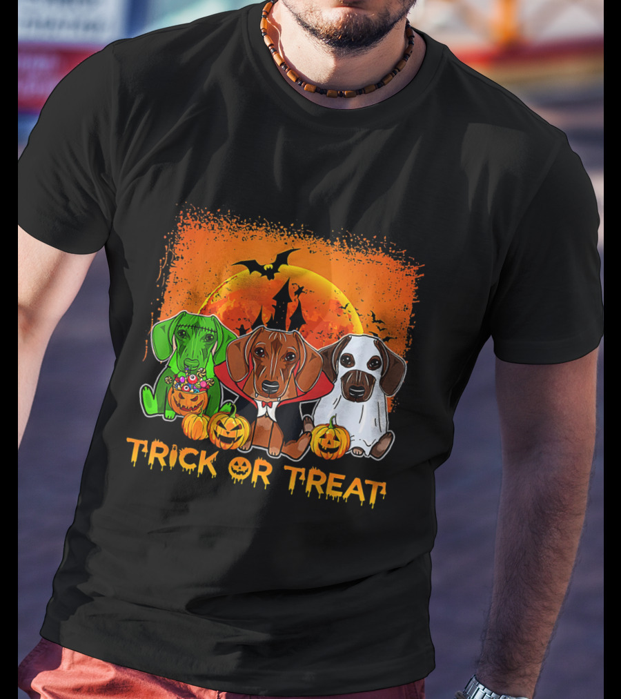 Trick Or Treat Halloween Dachshund Trio With Pumpkins And Spooky Orange Moon T-Shirt