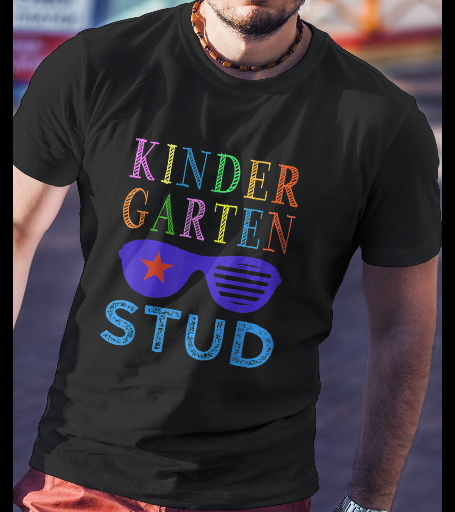 Kindergarten Stud Colorful Sunglasses Back To School First Day Fun T-Shirt
