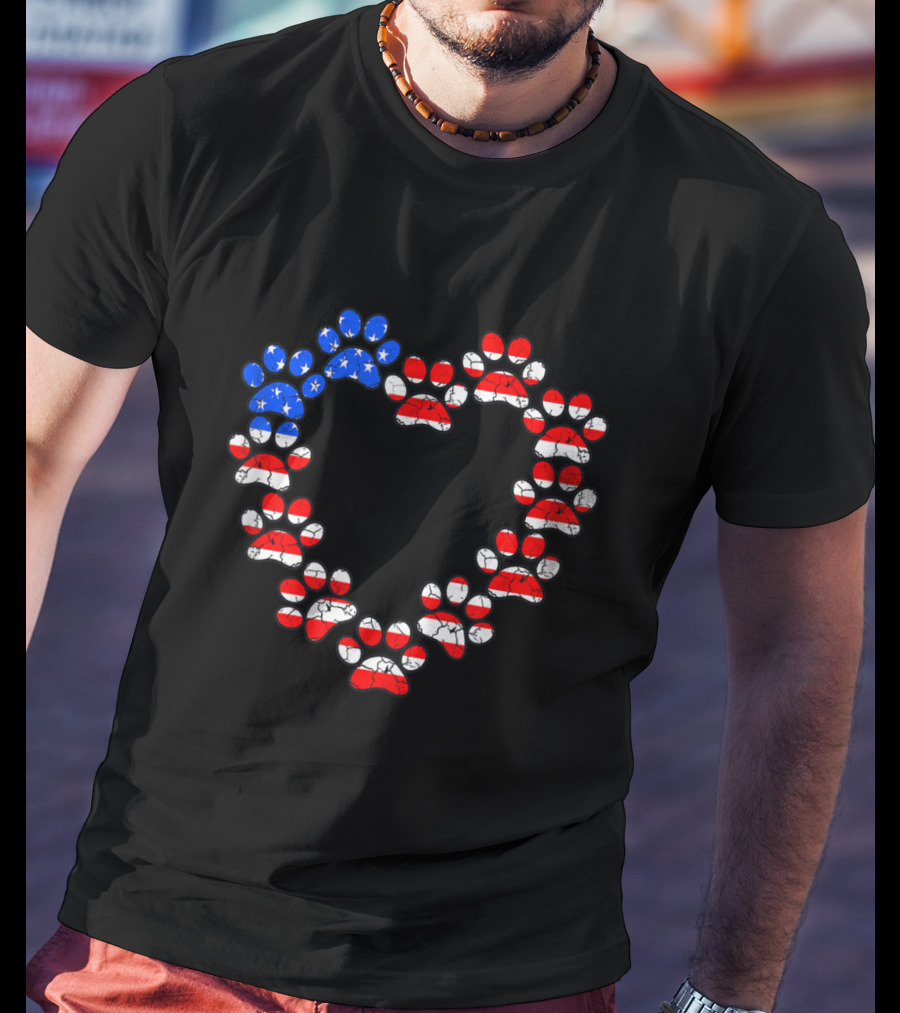 USA Flag Cat Dog Paw Prints Heart Animal Lover Patriotic Emblem T-Shirt