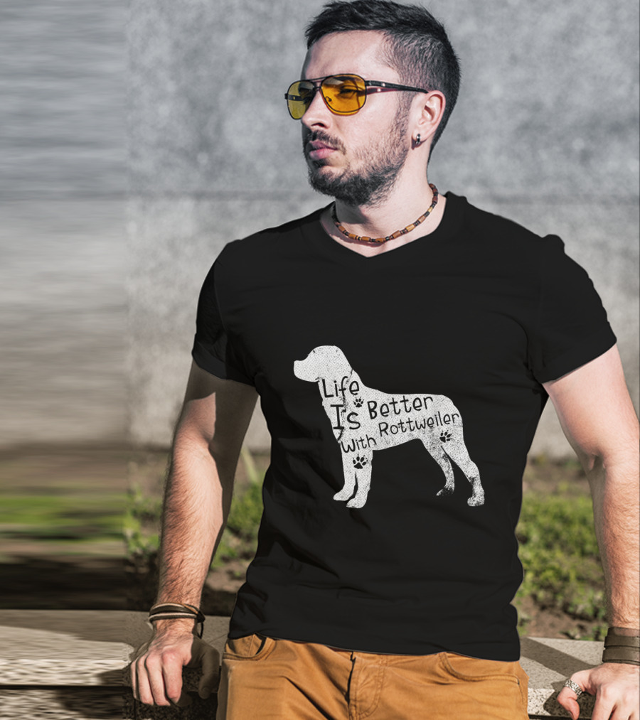 Vintage Life Is Better With Rottweiler Dog Funny Puppy Lover T-Shirt