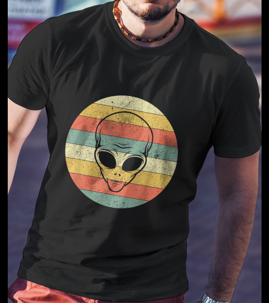Vintage Distressed Alien Halloween Space Lover Retro Stripes T-Shirt