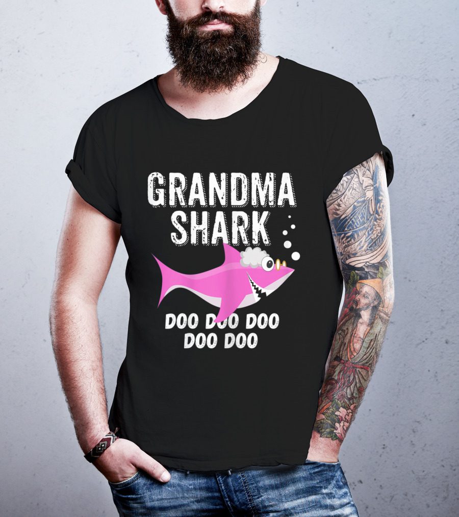 Grandma Shark Doo Doo Doo Family Pink Shark Bubbles T-Shirt