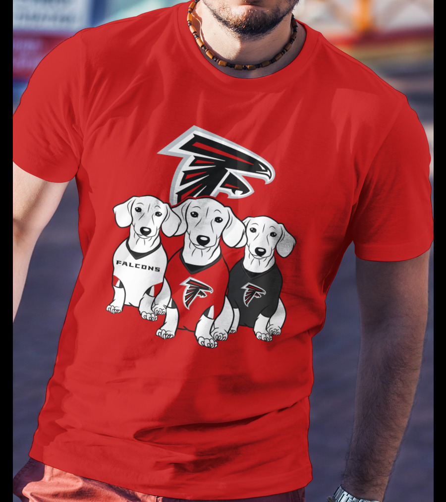 Atlanta Falcons With Dachshund  T-Shirt
