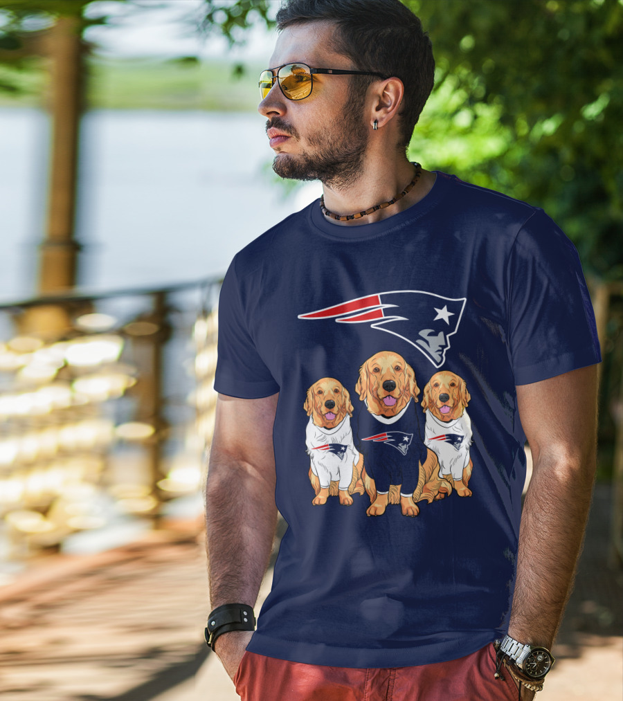 Patriots Logo Golden Retrievers T-Shirt