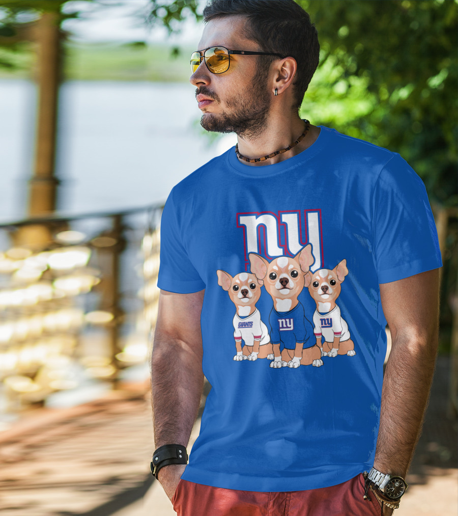 New York Giants Chihuahua Trio T-Shirt