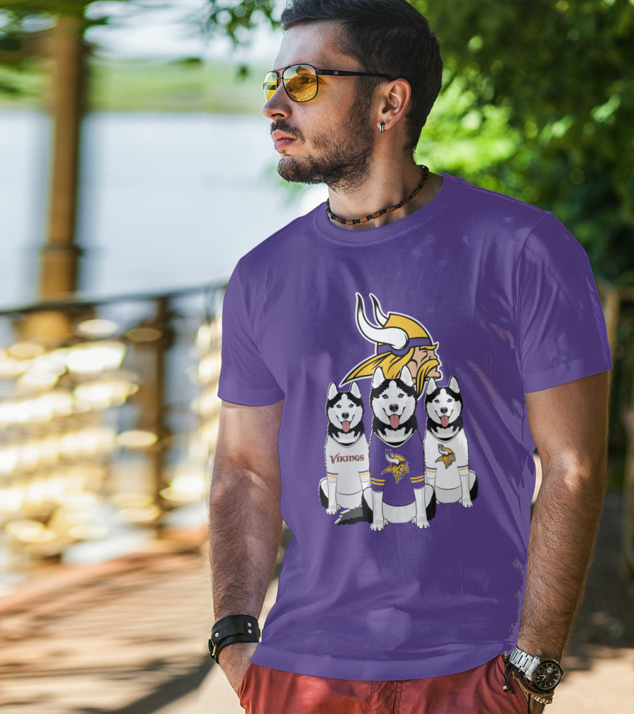 Minnesota Vikings Husky Trio T-Shirt