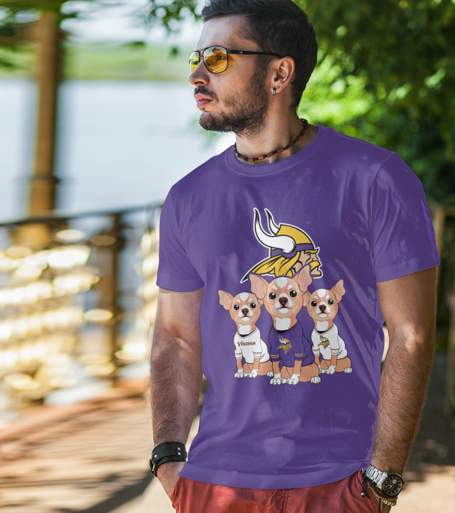 Minnesota Vikings Chihuahua Trio T-Shirt