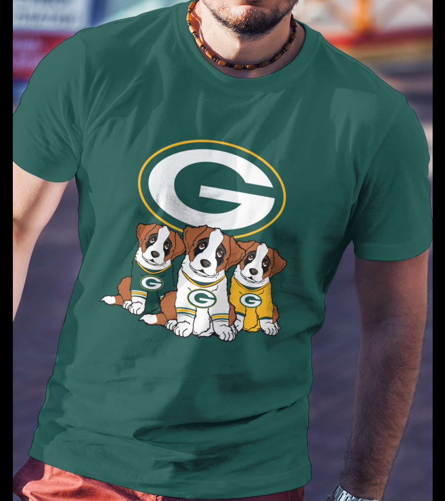 Green Bay Packers Saint Bernard T-Shirt