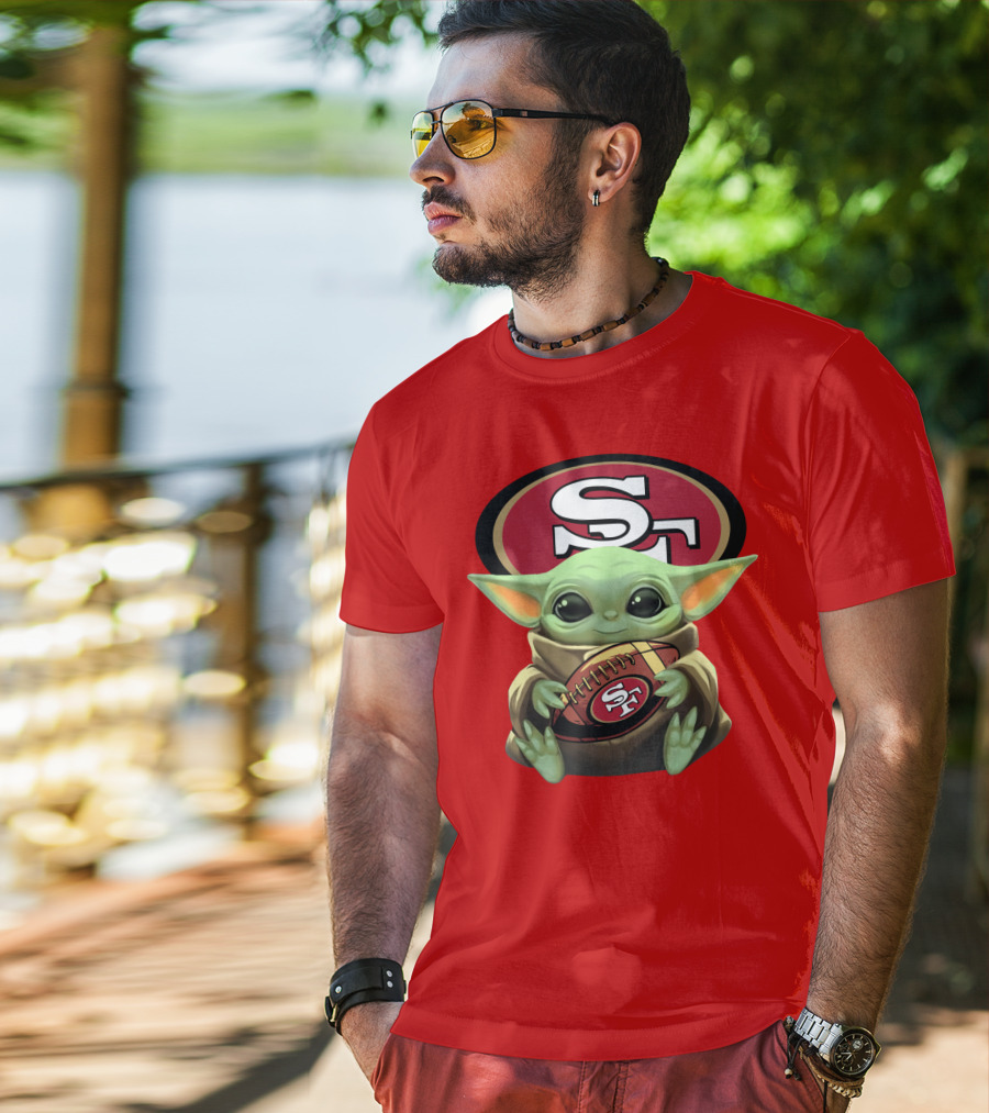 Baby Yoda San Francisco 49ers Football T-Shirt