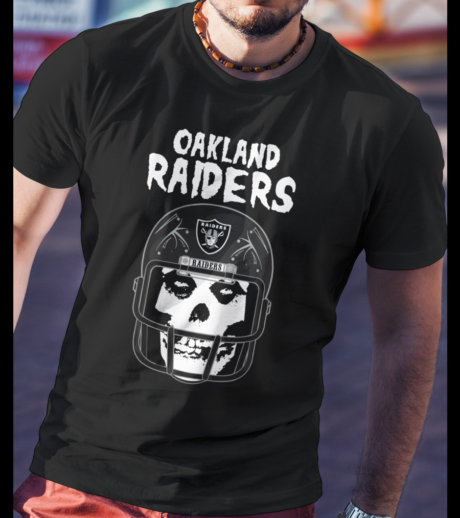 Oakland Raiders Skull Helmet T-Shirt