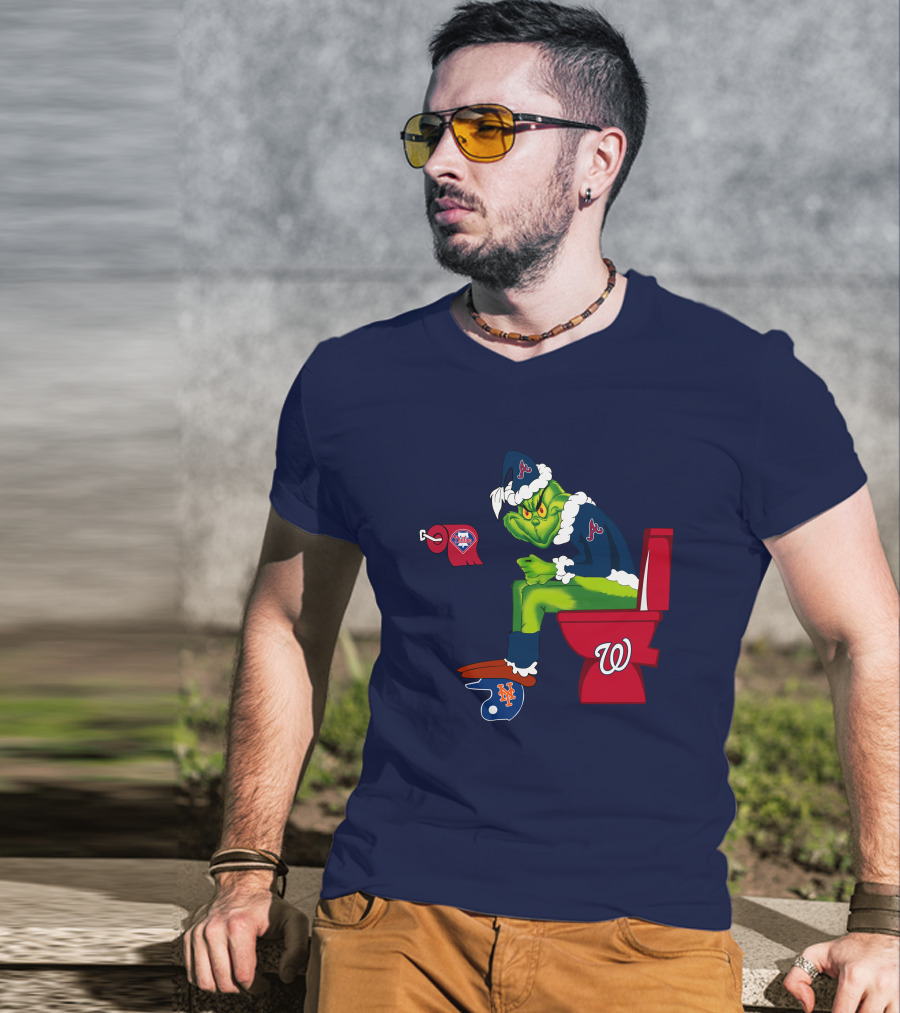 Atlanta Braves Grinch With New York Mets And Washington Nationals Logos T-Shirt