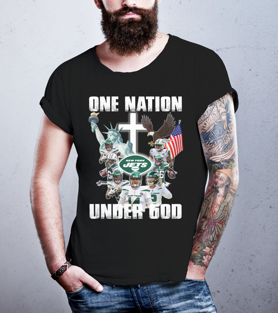 New York Jets One Nation Under God Statue Of Liberty Eagle Flag Football Players T-Shirt