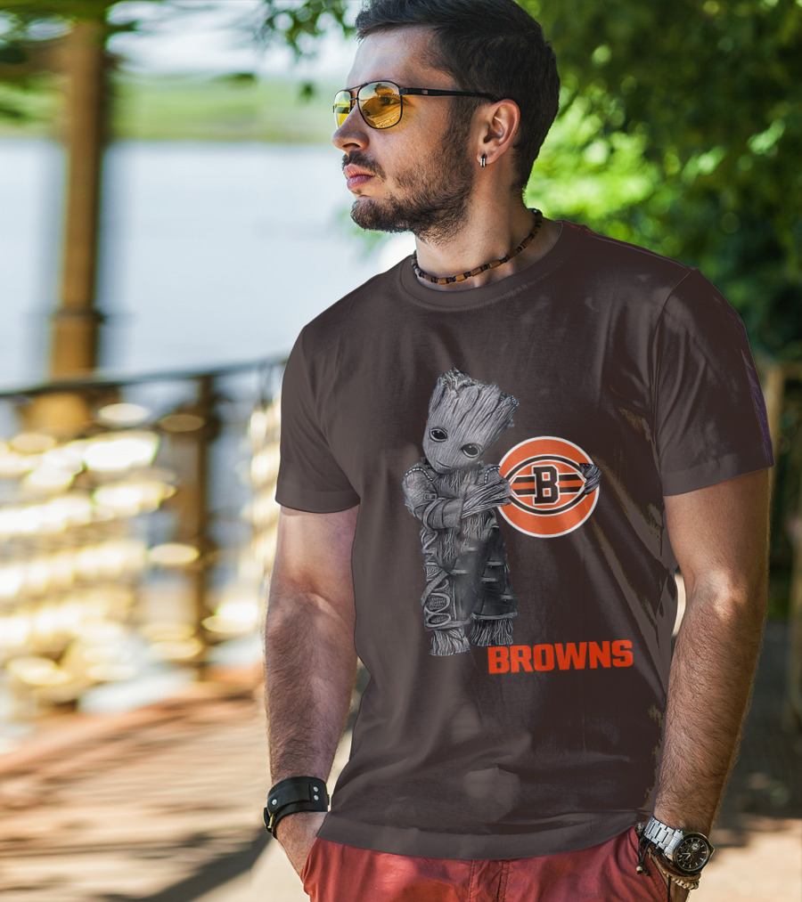 Browns Groot Meets Football Team Spirit T-Shirt