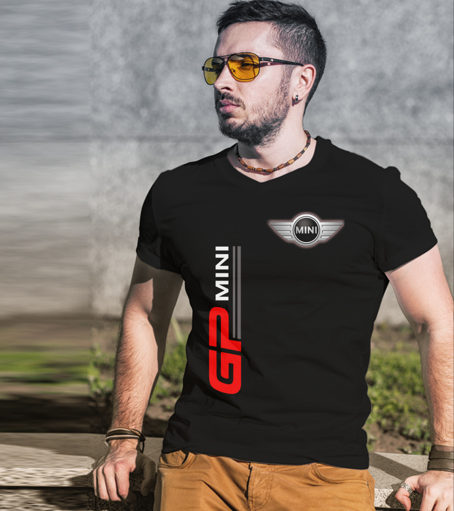 Mini Gp Wing Badge Red Vertical Line T-Shirt