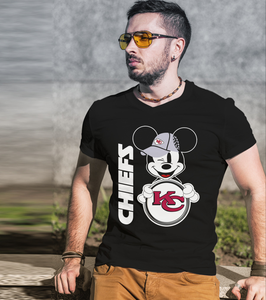 CHIEFS KC Mickey Mouse Hat T-Shirt