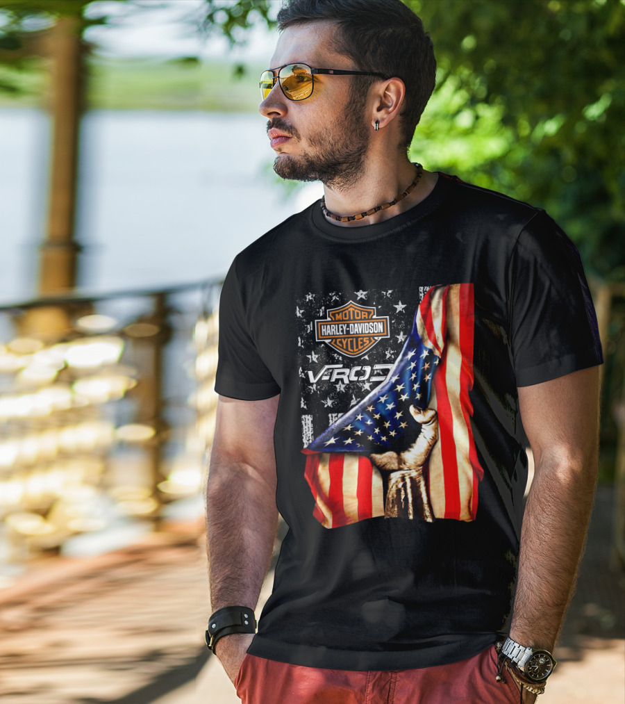 Harley Davidson Motor Cycles Vrod 12 American Flag Fist T-Shirt