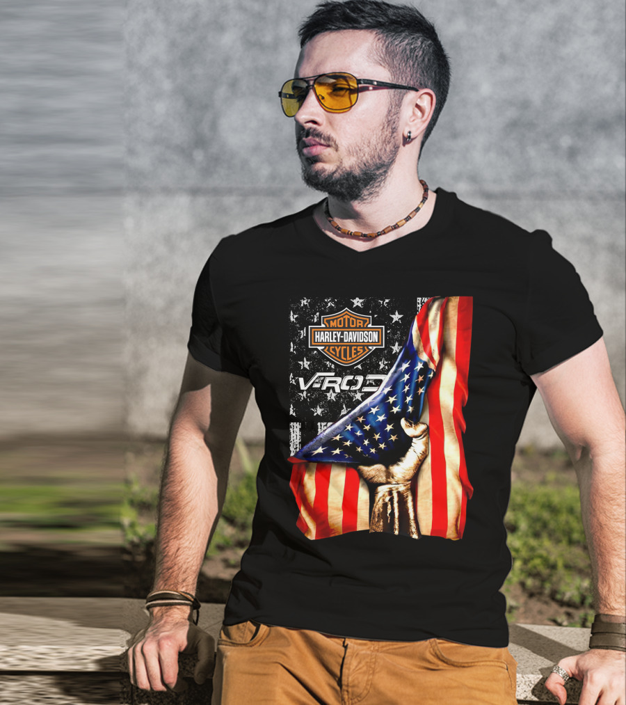 Harley Davidson Motor Cycles Vrod 12 American Flag Fist T-Shirt