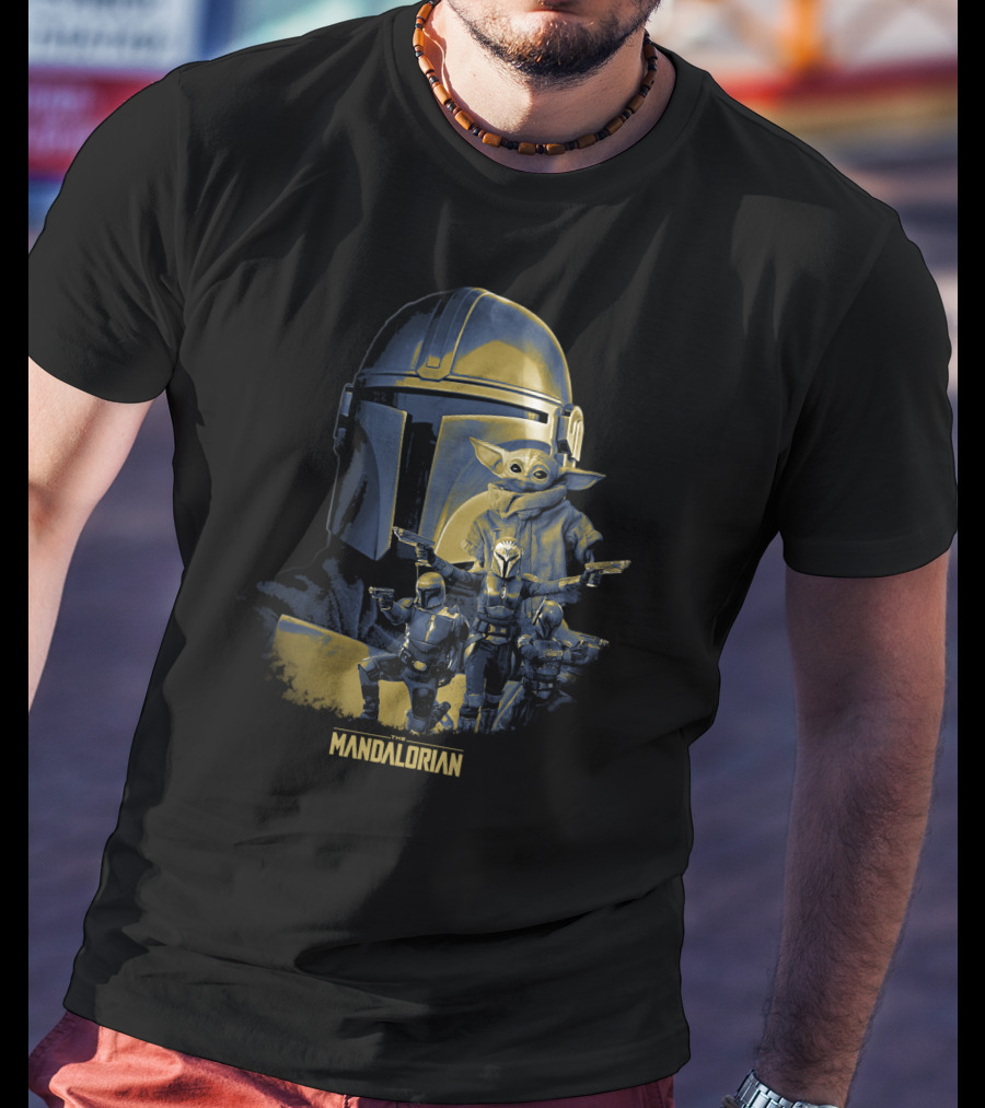 Mandalorian Manda6 Grogu Helmet Star Wars Characters T-Shirt