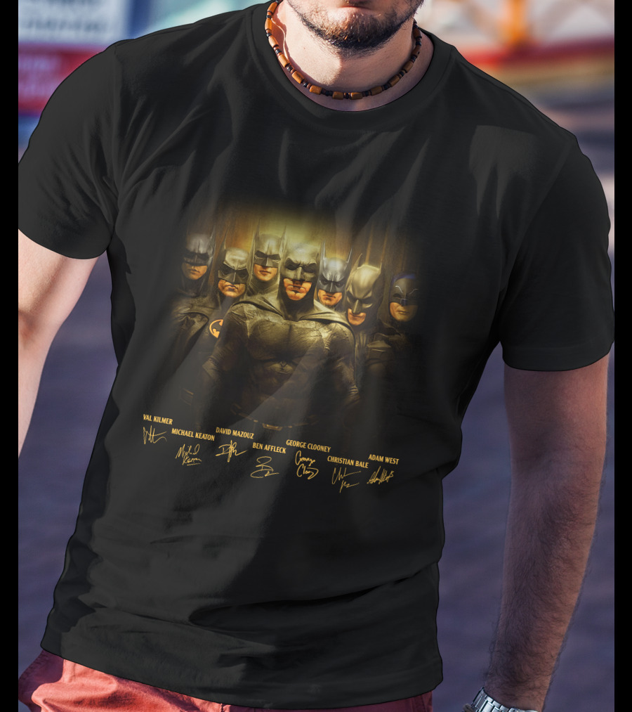 Batma Val Kilmer Michael Keaton David Mazouz Ben Affleck George Clooney Christian Bale Adam West T-Shirt