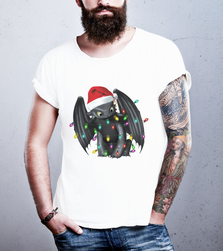 How To Train Your Dragon ZN 297 Toothless Christmas Lights Santa Hat T-Shirt