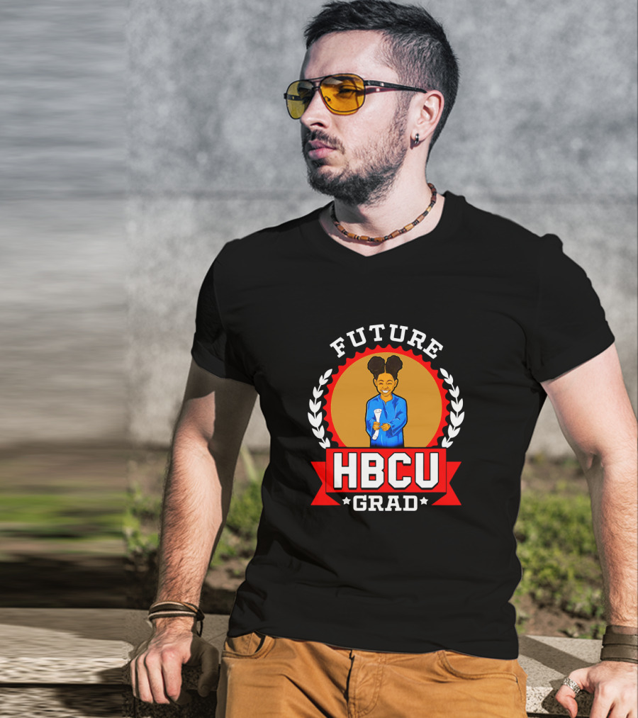 Future HBCU Grad With Diploma And Laurel Wreath Background T-Shirt