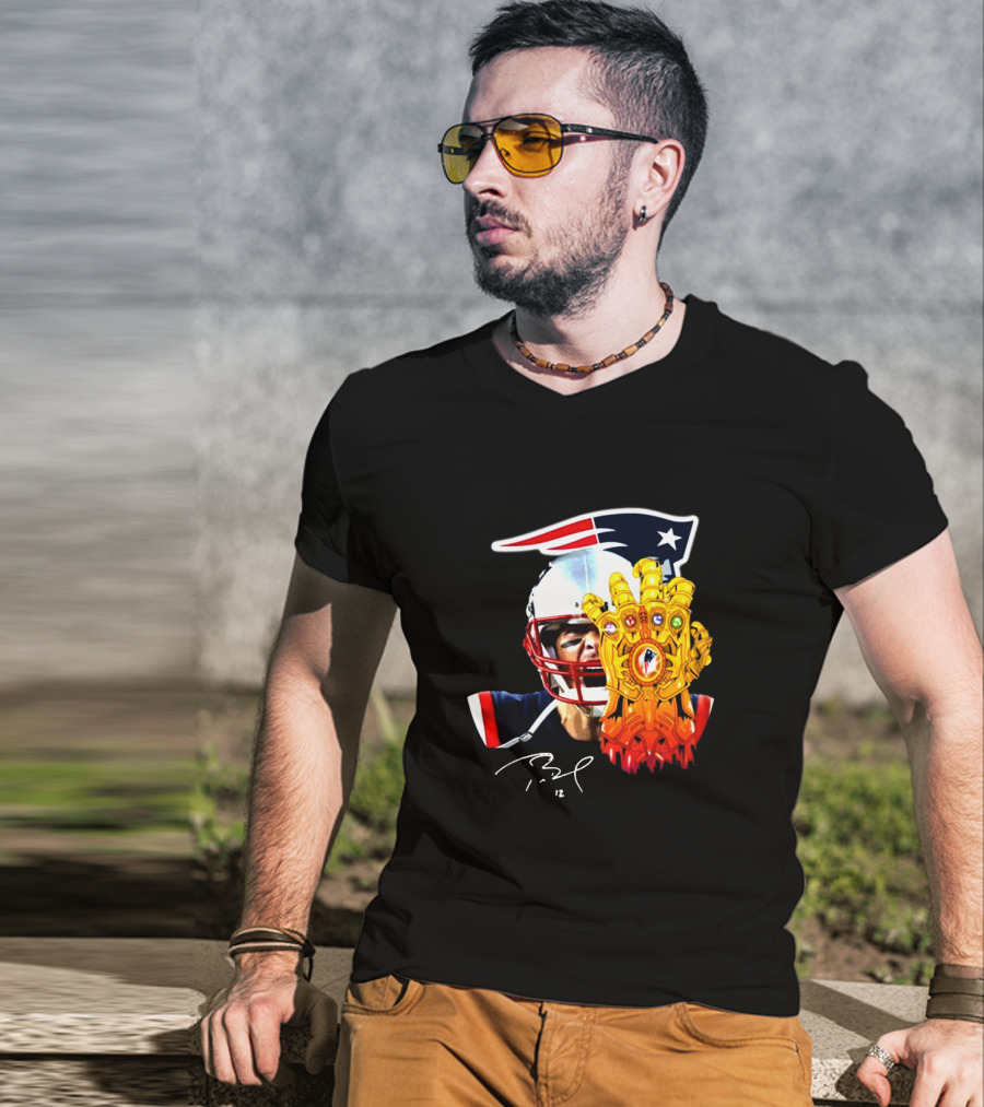 Tom Brady Patriots Infinity Gauntlet Crossover T-Shirt