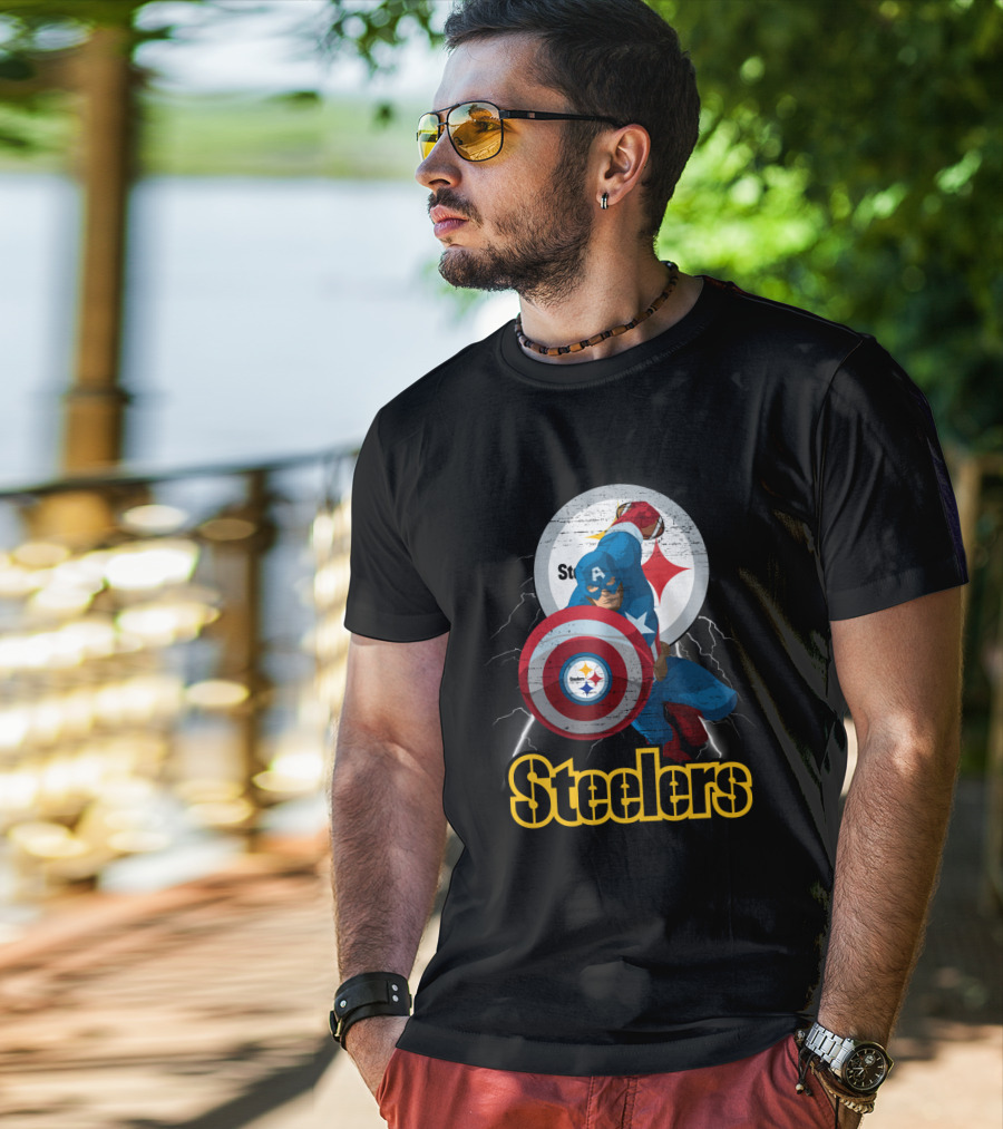 Captain America Steelers Nfl Logo With Shield And Helmet T-Shirt