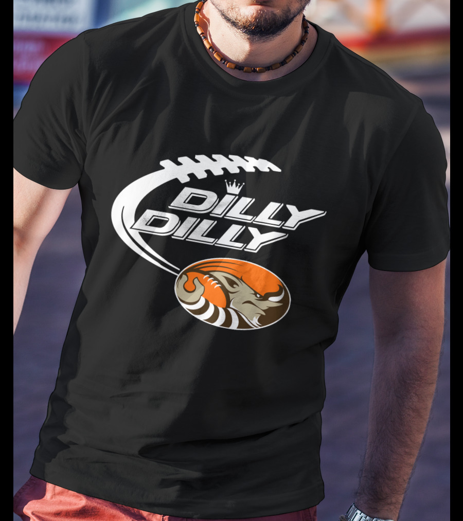 Cleveland Browns Dilly Dilly Football Helmet Bud Light T-Shirt