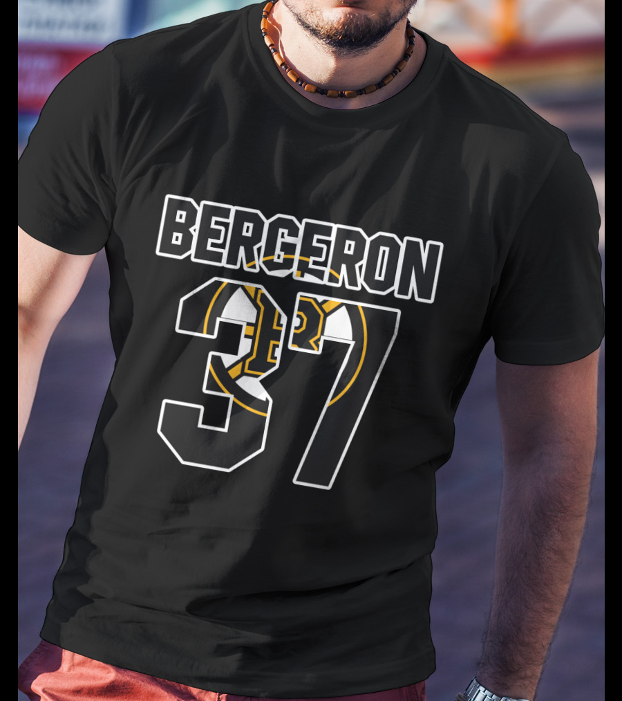 Boston Bruins Patrice Bergeron 37 NHL Hockey Team T-Shirt