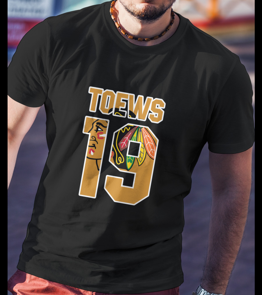 Chicago Blackhawks Jonathan Toews Number 19 NHL T-Shirt
