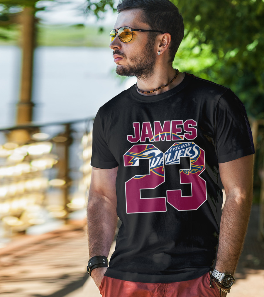 Cleveland Cavaliers Lebron James T-Shirt