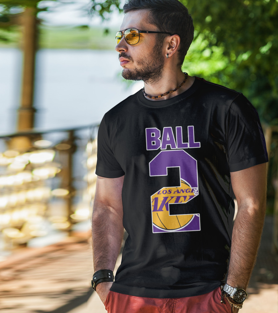 Los Angeles Lakers Lonzo Ball 2 T-Shirt