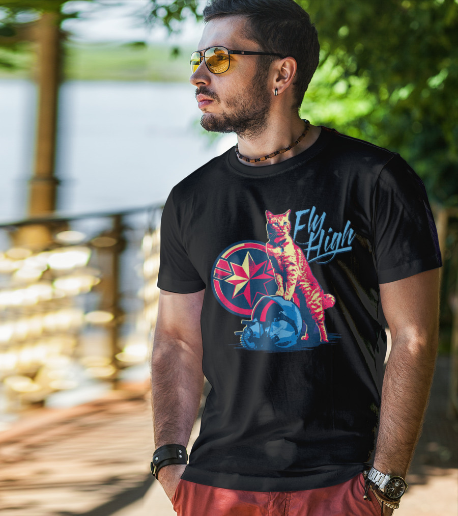 Captain Marvel Goose Fly High Star Emblem Pilot Helmet T-Shirt