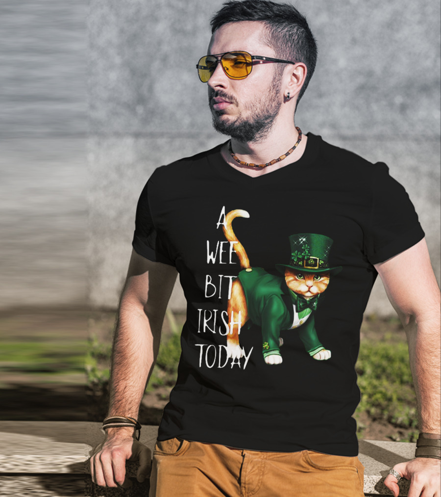 A Wee Bit Irish Today Cat In Green St. Patrick's Day Attire T-Shirt